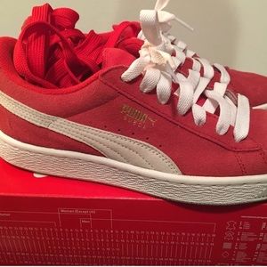 Puma Suede Red